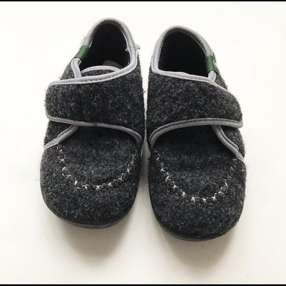 Kamik gray slippers VGUC  size 12 - Picture 5 of 10